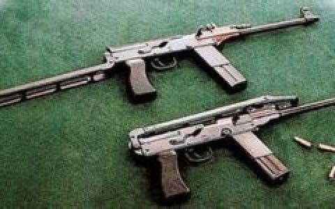 54式冲锋枪(前苏联PPS-43式冲锋枪的仿制型)