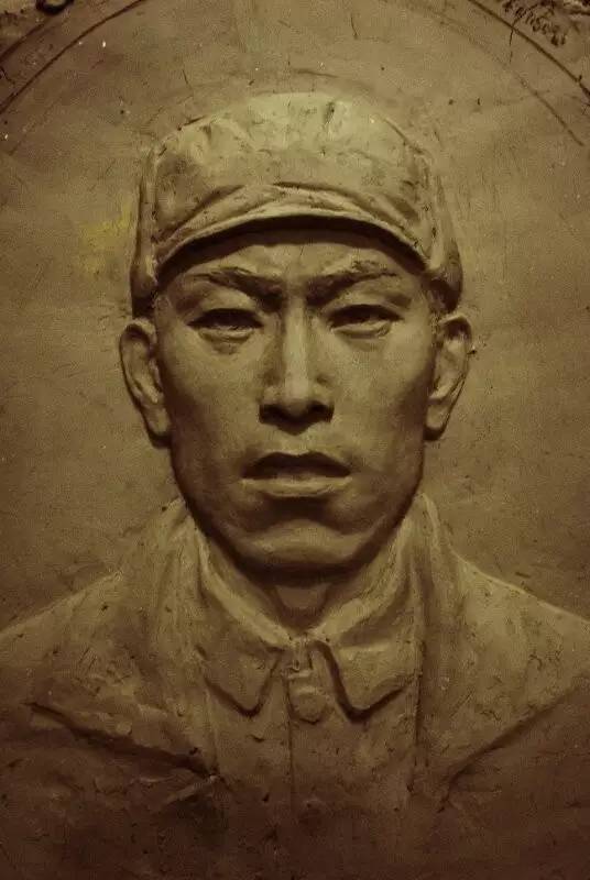 栗再温(曾任中华全国总工会书记处书记)