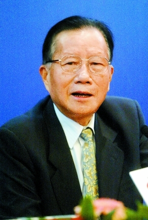 周道炯(全国人大财经委员会委员)