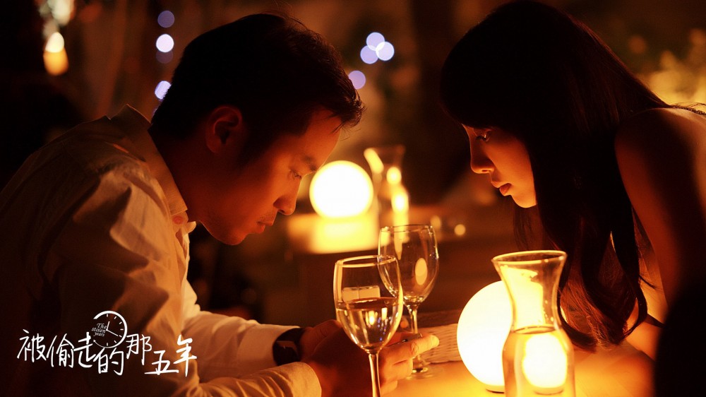 有一个人(电影《被偷走的那五年》插曲)