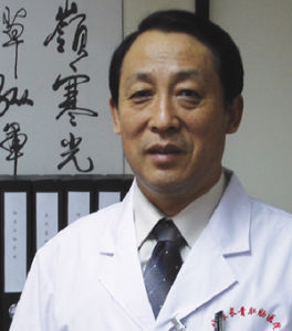 韩宝(北京马应龙长青肛肠医院院长)