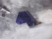 刚玉(高级研磨材料)
