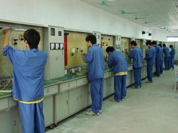 电工培训(培养学习人员电工相关技能的过程)