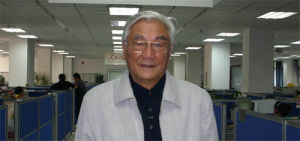 关愚谦(文学博士)