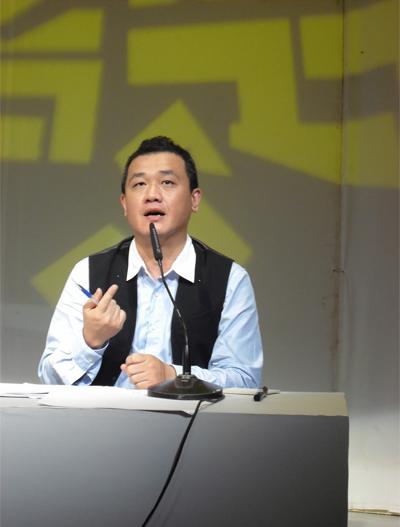 施人诚(中国台湾作词人)