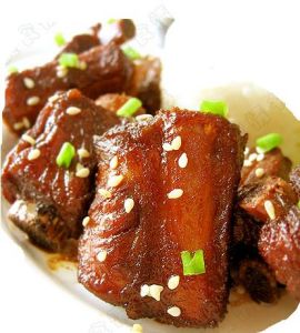 家常菜(家庭日常制作食用的菜肴)