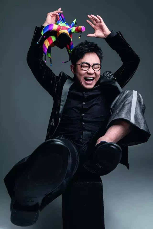 董成鹏(华语影视男演员、导演、编剧、主持人、歌手)