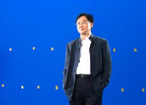 邓智仁(现为玛莉蓝房地产公司CEO)