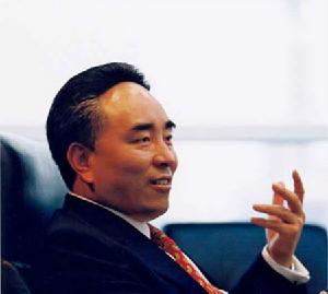 仰融(仰融是中国最早的国际市场融资专家之一)