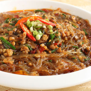 肉末粉条(以肉末和粉条制作的菜品)