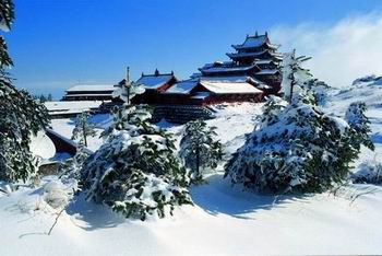 峨眉山风景区(四大佛教名山)