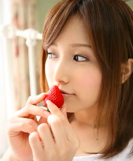 杏树纱奈(日本的AV女优)