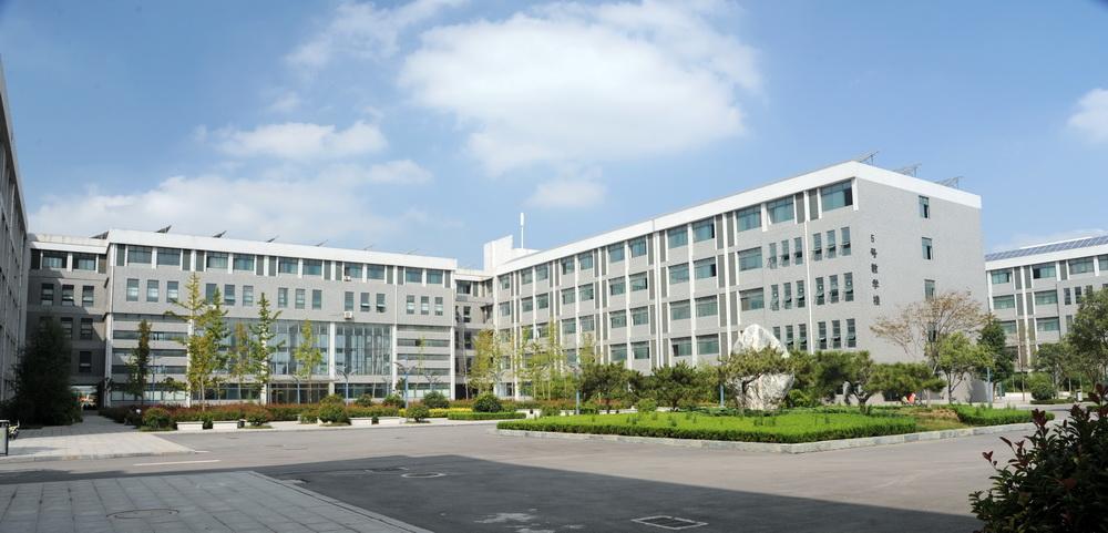 山东理工职业学院(山东省济宁市太白湖新区的学校)