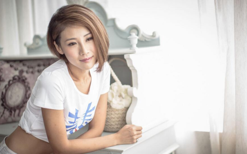 关名扬(中国内地流行乐女歌手)