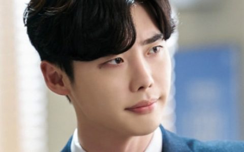 当你沉睡时(韩国2017年吴忠焕执导电视剧)