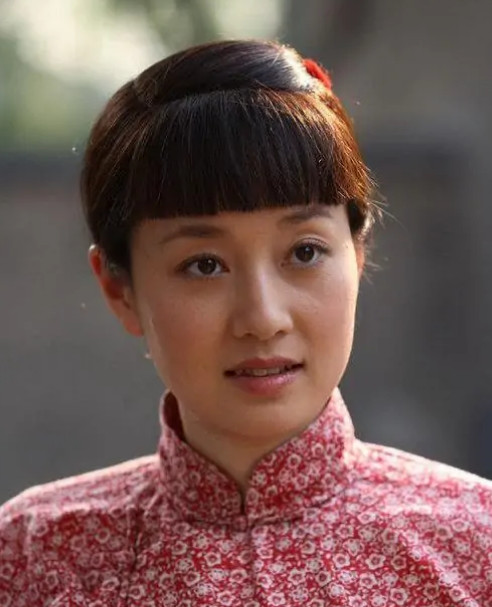 经纬天地(2010年黄健中执导的电视剧)