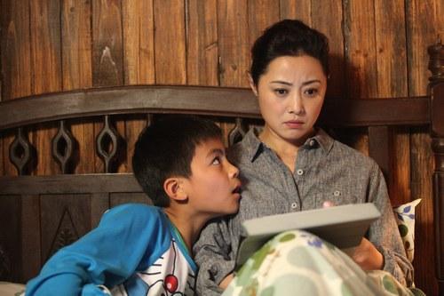单身妈妈(未婚妈妈、离异妈妈、丧偶妈妈的统称)