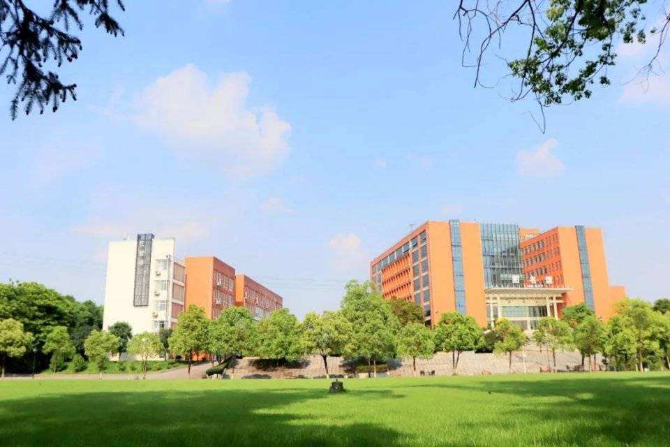湖南信息学院(全日制普通本科院校)