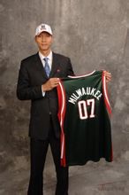 密尔沃基雄鹿队(美国威斯康星州密尔沃基的NBA职业篮球队)