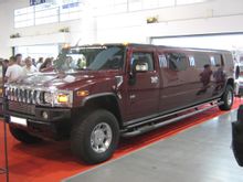 悍马H2(通用汽车(GM)推出HUMMER H2)