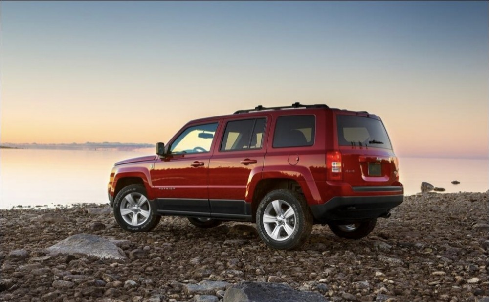 jeep自由客(JEEP品牌旗下城市SUV)