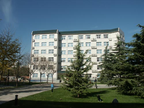 北京青年政治学院(北京市属普通高等学校)