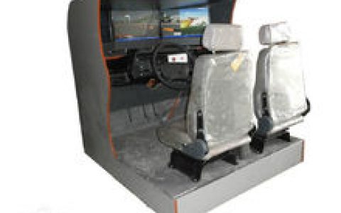 汽车驾驶模拟器(一种驾驶训练的教学设备)