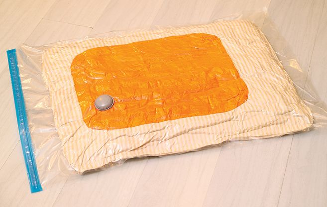 真空收纳袋(用于装棉被和各种衣服类的袋子)
