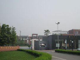 成都石室外语学校(成都市石市外国语学校)
