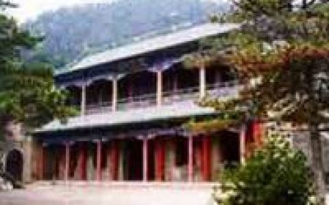 崛围山(太原市西北尖草坪区柴村镇呼延村西)