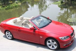 宝马335i(汽车产品)