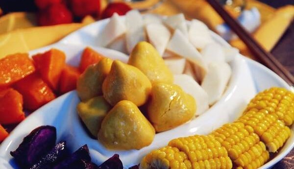 淀粉类食物(富含碳水化合物的食物)