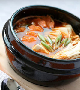 泡菜汤(韩国料理)