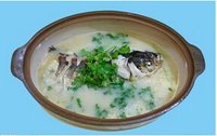 鱼头汤(以鱼头为主要食材的菜肴)