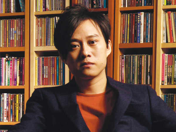 世界将我包围(2013年译林出版社出版的图书)