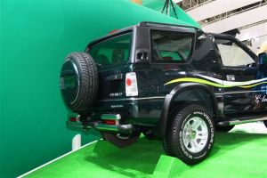 陆风X9(强劲的户外越野车)