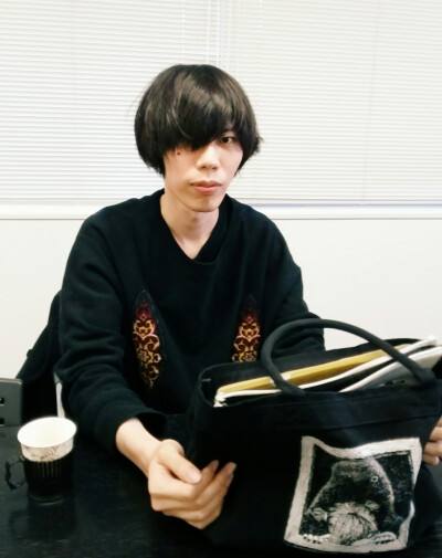 米津玄师(日本男歌手、词曲作者、编曲人、插画家、摄影师、舞者)