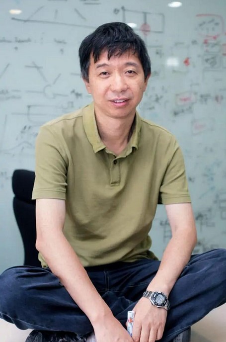 王坚(中国工程院院士)