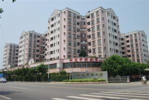 私立华联学院(全日制普通高等专科学校)