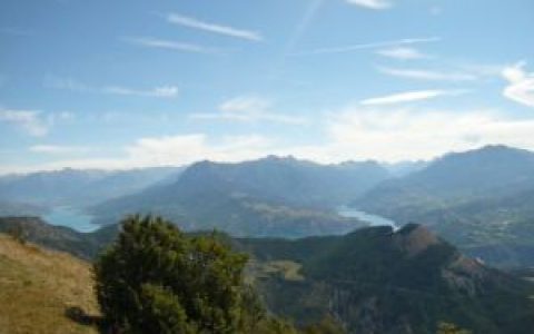 会当凌绝顶(古诗诗句)