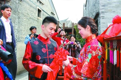 婚嫁(人类社会的仪式礼节)