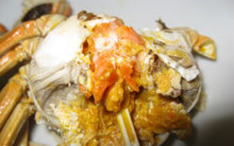 蟹黄(螃蟹体内的卵巢和消化腺)