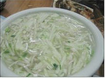 榨菜肉丝汤(家常汤品)