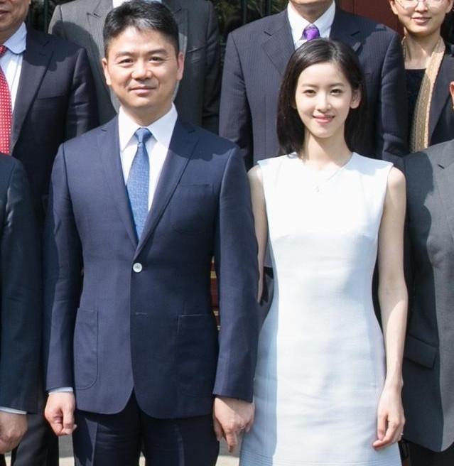 奶茶婊(网络热词)