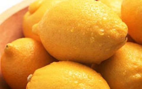 自制面膜(自己动手制作的敷脸制品)