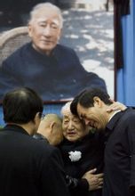 贺光辉(第九届全国政协常委)