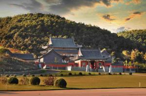 沈阳墓园(国家3A级景区)