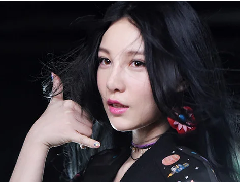 告诉自己忘了他(本兮原创单曲)