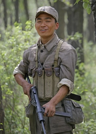 为了新中国前进(2010年桑华、冯刚执导的电视剧)