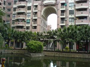 白天鹅花园(位于广州的大型住宅小区)